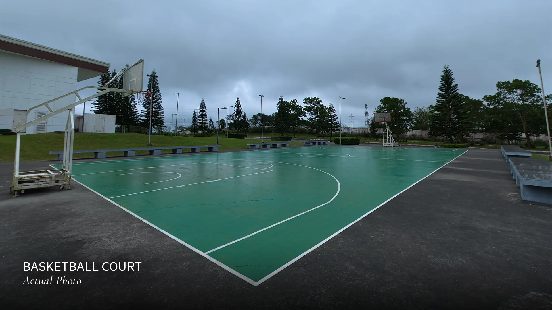 Cool-Suites-Amenity-Basketball-Court.webp